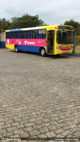 Viação Sudeste 8140 na cidade de Piúma, Espírito Santo, Brasil, por Alexandre  Xavier de Araújo. Número da foto: #:id.