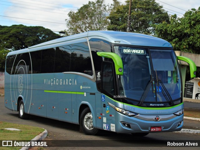 Viação Garcia 8075 na cidade de Paranavaí, Paraná, Brasil, por Robson Alves. ID da foto: 7162550.