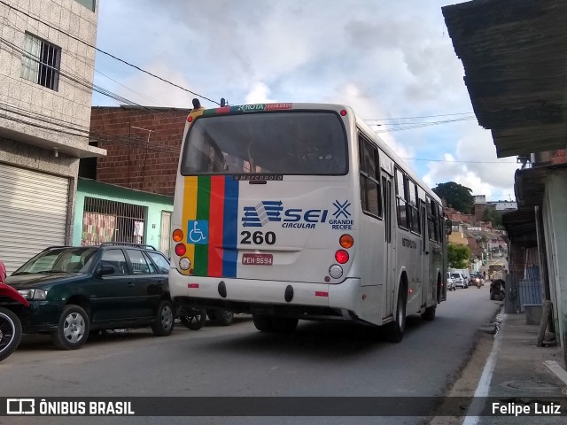 Empresa Metropolitana 260 na cidade de Recife, Pernambuco, Brasil, por Felipe Luiz. ID da foto: 7163523.