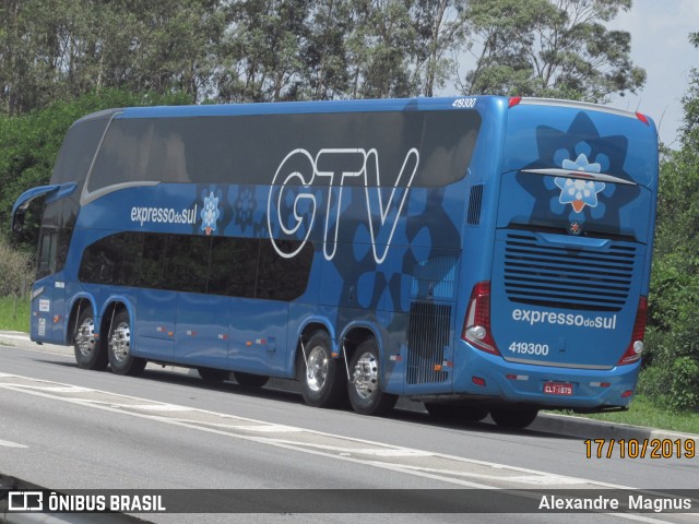 Expresso do Sul 419300 na cidade de Seropédica, Rio de Janeiro, Brasil, por Alexandre  Magnus. Número da foto: #7168146.