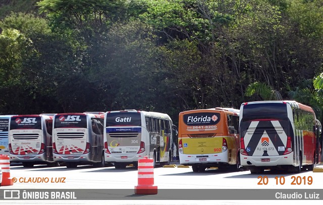 Viação Cidade do Aço RJ 174.073 na cidade de Aparecida, São Paulo, Brasil, por Claudio Luiz. Número da foto: #7168119.