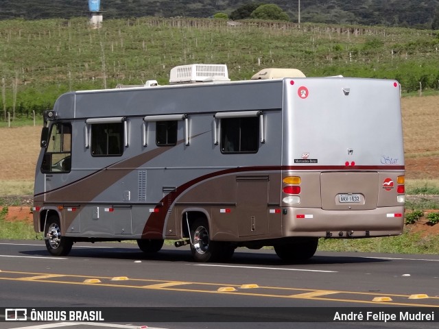 Motorhomes 1632 na cidade de Fernandes Pinheiro, Paraná, Brasil, por André Felipe Mudrei. ID da foto: 7167356.