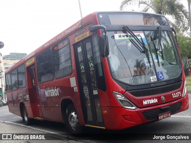 Auto Lotação Ingá 1.1.075 na cidade de Niterói, Rio de Janeiro, Brasil, por Jorge Gonçalves. Número da foto: #7170994.