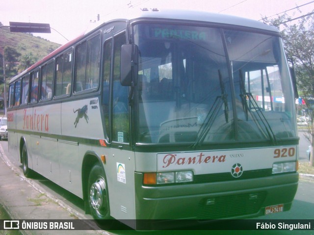 Pantera Turismo 920 na cidade de Juiz de Fora, Minas Gerais, Brasil, por Fábio Singulani. ID da foto: 7171182.