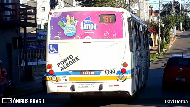 Trevo Transportes Coletivos 1099 na cidade de Porto Alegre, Rio Grande do Sul, Brasil, por Davi Borba. ID da foto: 7174408.