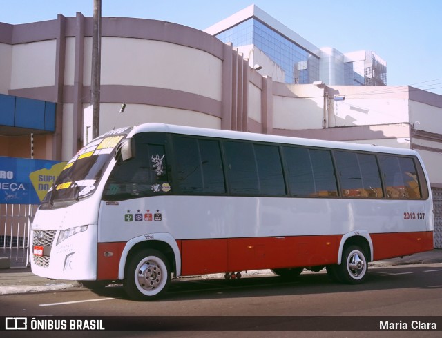 Cooperativas de Transporte Executivo EXE-13137 na cidade de Manaus, Amazonas, Brasil, por Maria Clara. Número da foto: #7174107.