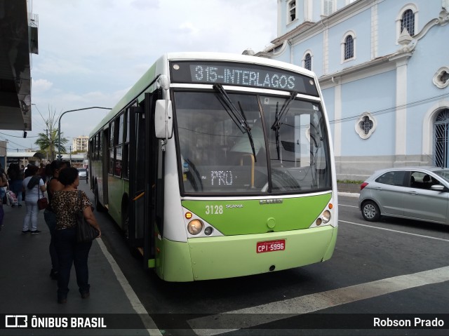 Expresso Maringá São José dos Campos 3128 na cidade de São José dos Campos, São Paulo, Brasil, por Robson Prado. Número da foto: #7174684.
