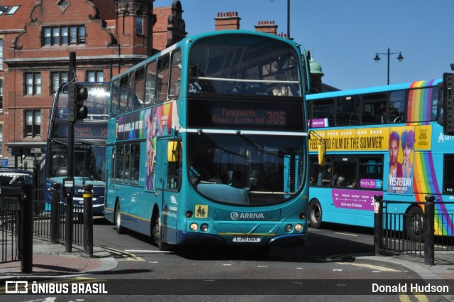Arriva 7488 na cidade de Newcastle upon Tyne, Tyne and Wear, Inglaterra, por Donald Hudson. Número da foto: #7180890.