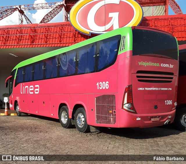Linea Transportes e Turismo Ltda. 1306 na cidade de São Carlos, São Paulo, Brasil, por Fábio Barbano. Número da foto: #7182541.