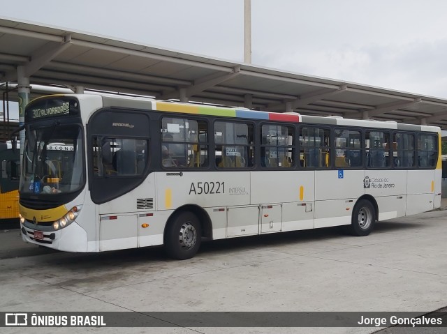 Tijuquinha - Auto Viação Tijuca A50221 na cidade de Rio de Janeiro, Rio de Janeiro, Brasil, por Jorge Gonçalves. Número da foto: #7179962.