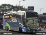 Trans Isaak Turismo 1945 na cidade de Rio de Janeiro, Rio de Janeiro, Brasil, por Alexandre  Magnus. ID da foto: :id.