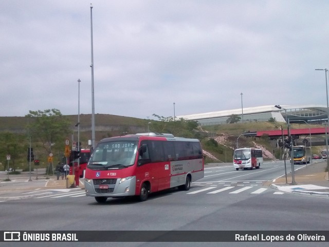 Pêssego Transportes 4 7283 na cidade de São Paulo, São Paulo, Brasil, por Rafael Lopes de Oliveira. ID da foto: 7184789.