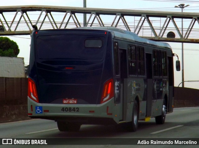 Coletur Coletivos Urbanos 40842 na cidade de Belo Horizonte, Minas Gerais, Brasil, por Adão Raimundo Marcelino. Número da foto: #7113762.