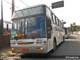 Nações Unidas Transportadora Turistica 7010 na cidade de Rio de Janeiro, Rio de Janeiro, Brasil, por Zé Ricardo Reis. Número da foto: #7112341.