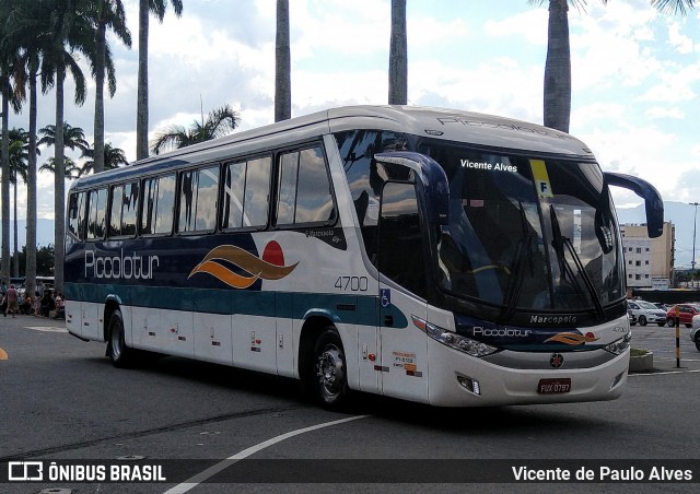 Piccolotur Transportes Turísticos 4700 na cidade de Aparecida, São Paulo, Brasil, por Vicente de Paulo Alves. Número da foto: #7189164.