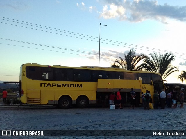 Viação Itapemirim 5073 na cidade de Resende, Rio de Janeiro, Brasil, por Hélio  Teodoro. Número da foto: #7189676.