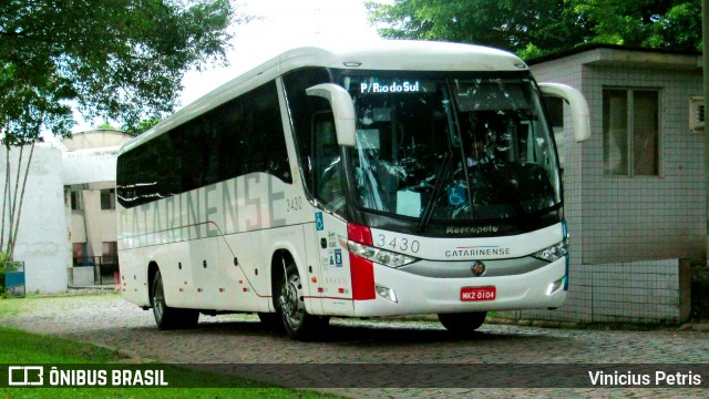 Auto Viação Catarinense 3430 na cidade de Joinville, Santa Catarina, Brasil, por Vinicius Petris. Número da foto: #7190154.