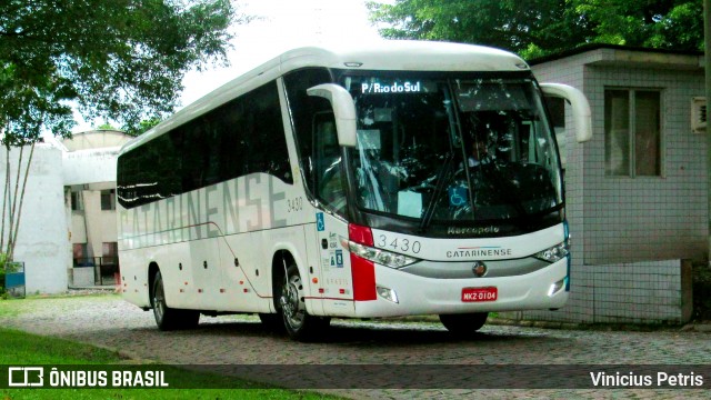 Auto Viação Catarinense 3430 na cidade de Joinville, Santa Catarina, Brasil, por Vinicius Petris. ID da foto: 7190154.