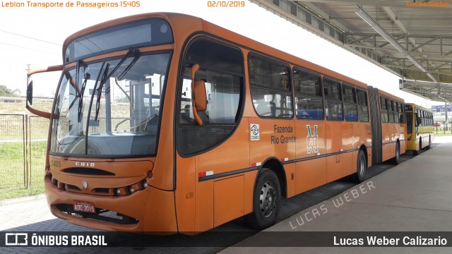 Leblon Transporte de Passageiros 15405 na cidade de Fazenda Rio Grande, Paraná, Brasil, por Lucas Weber Calizario. ID da foto: 7188202.