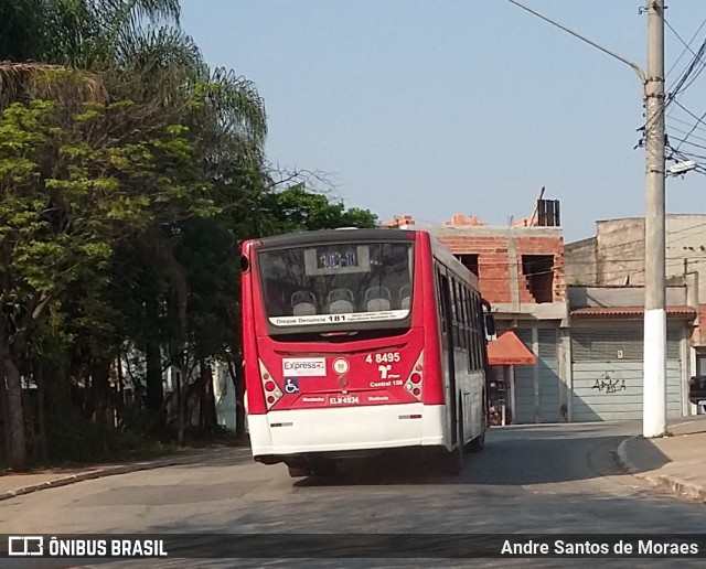 Express Transportes Urbanos Ltda 4 8495 na cidade de São Paulo, São Paulo, Brasil, por Andre Santos de Moraes. ID da foto: 7189950.