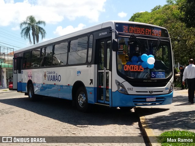 Empresa de Transporte Coletivo Viamão 592 na cidade de Viamão, Rio Grande do Sul, Brasil, por Max Ramos. Número da foto: #7190654.