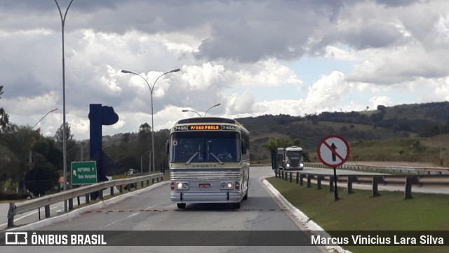 Viação Cometa 7455 na cidade de Oliveira, Minas Gerais, Brasil, por Marcus Vinicius Lara Silva. ID da foto: 7190245.