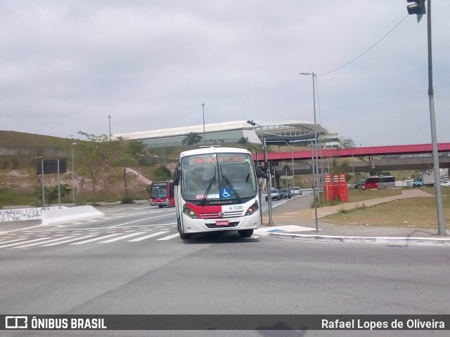Pêssego Transportes 4 7330 na cidade de São Paulo, São Paulo, Brasil, por Rafael Lopes de Oliveira. Número da foto: #7190591.