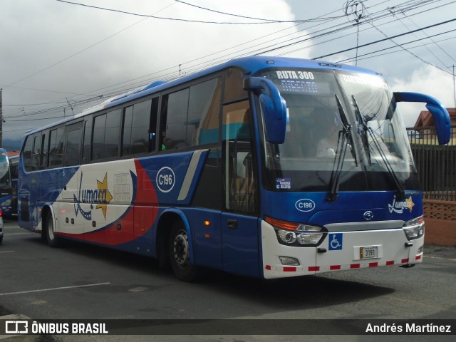 Lumaca C-196 na cidade de Cartago, Cartago, Costa Rica, por Andrés Martínez Rodríguez. Número da foto: #7114210.