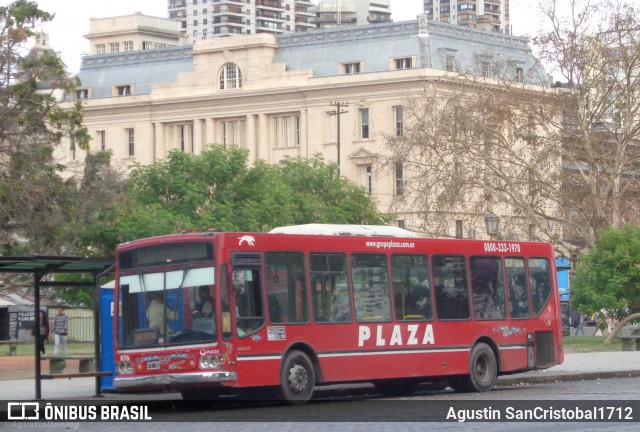 Plaza 876 na cidade de Ciudad Autónoma de Buenos Aires, Argentina, por Agustin SanCristobal1712. ID da foto: 7114626.