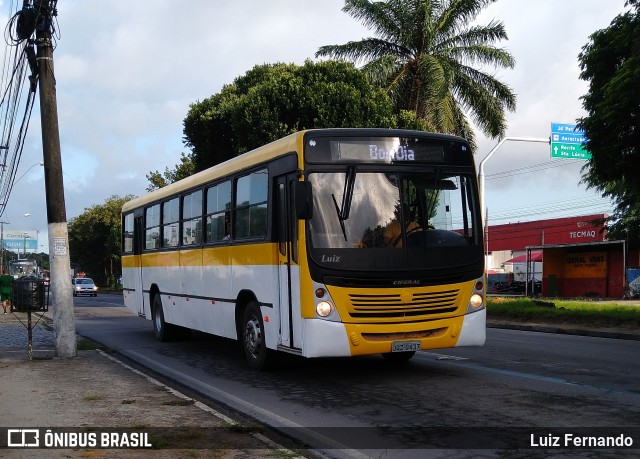 Ônibus Particulares 0437 na cidade de Maceió, Alagoas, Brasil, por Luiz Fernando. Número da foto: #7116059.
