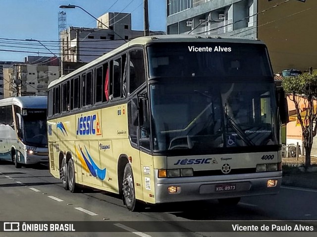 Jéssica Viagens 4000 na cidade de Aparecida, São Paulo, Brasil, por Vicente de Paulo Alves. ID da foto: 7118824.