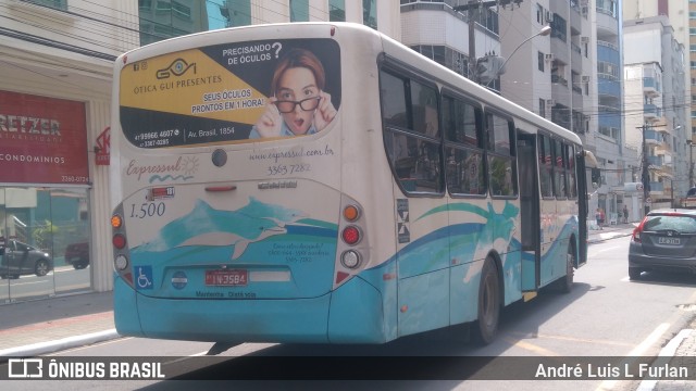 Expressul - Londpart S.A Transportes Urbanos 1500 na cidade de Balneário Camboriú, Santa Catarina, Brasil, por André Luis L Furlan. Número da foto: #7117363.