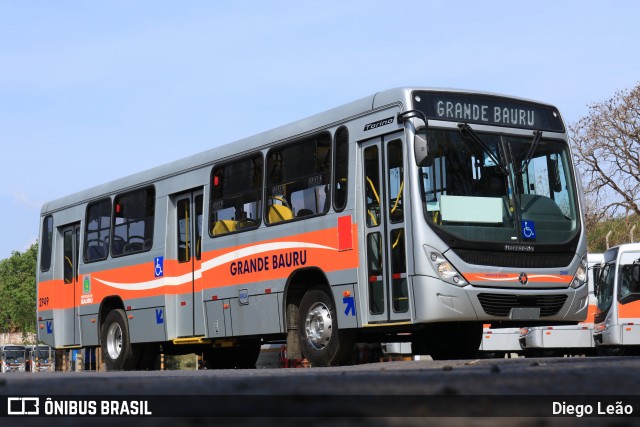 Transportes Coletivos Grande Bauru 2949 na cidade de Bauru, São Paulo, Brasil, por Diego Leão. Número da foto: #7120171.