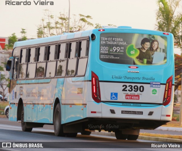 UTB - União Transporte Brasília 2390 na cidade de Valparaíso de Goiás, Goiás, Brasil, por Ricardo Vieira. ID da foto: 7119037.