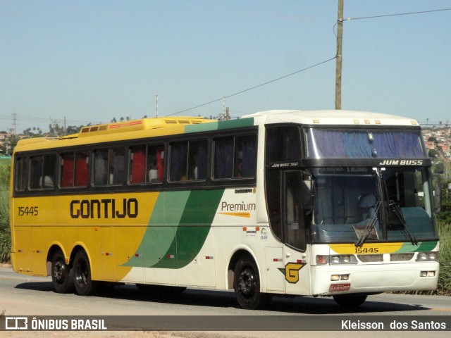 Empresa Gontijo de Transportes 15445 na cidade de Sabará, Minas Gerais, Brasil, por Kleisson  dos Santos. Número da foto: #7120938.