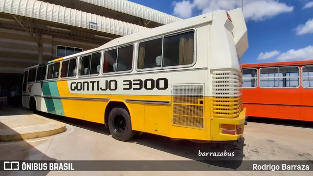 Empresa Gontijo de Transportes 3300 na cidade de Betim, Minas Gerais, Brasil, por Rodrigo Barraza. ID da foto: 7119763.