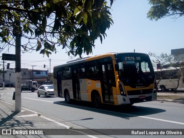 Upbus Qualidade em Transportes 3 5772 na cidade de São Paulo, São Paulo, Brasil, por Rafael Lopes de Oliveira. ID da foto: 7121548.