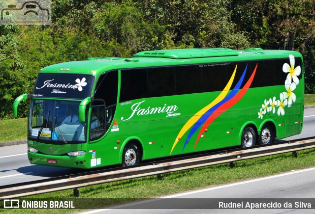 Jasmim Turismo 8020 na cidade de Santa Isabel, São Paulo, Brasil, por Rudnei Aparecido da Silva. ID da foto: 7121255.