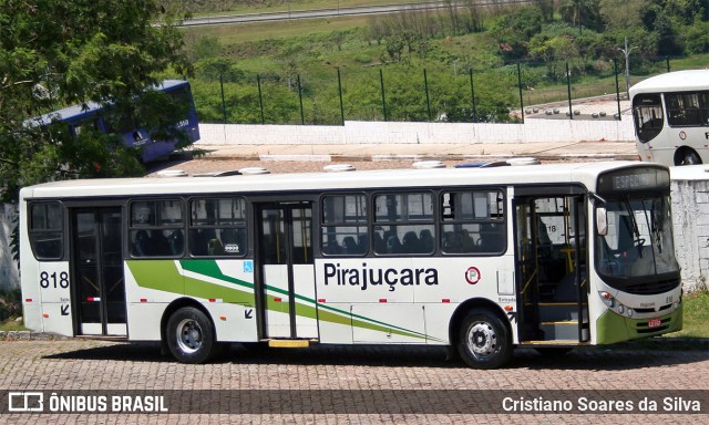 Viação Pirajuçara 818 na cidade de Embu das Artes, São Paulo, Brasil, por Cristiano Soares da Silva. ID da foto: 7119482.