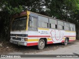 Ônibus Particulares 7962 na cidade de Alegre, Espírito Santo, Brasil, por Julio Cesar Euzebio Alves. Número da foto: #:id.