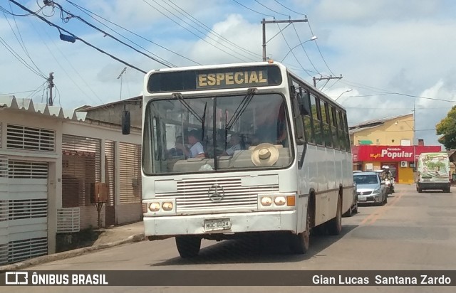 Ônibus Particulares MQC6024 na cidade de Rio Branco, Acre, Brasil, por Gian Lucas  Santana Zardo. ID da foto: 7124809.