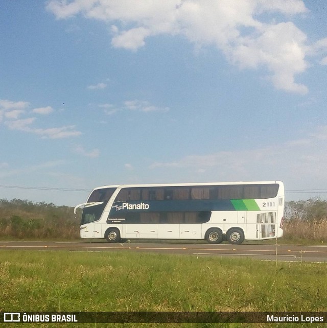 Planalto Transportes 2111 na cidade de Rosário do Sul, Rio Grande do Sul, Brasil, por Mauricio Lopes. ID da foto: 7123329.