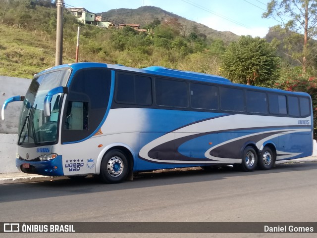 Ônibus Particulares 0005 na cidade de Ouro Preto, Minas Gerais, Brasil, por Daniel Gomes. ID da foto: 7127236.