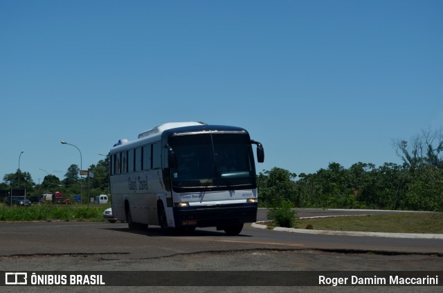 Guayí Travel 9000 na cidade de Foz do Iguaçu, Paraná, Brasil, por Roger Damim Maccarini. ID da foto: 7125666.