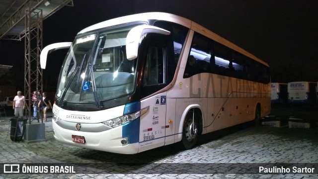 Auto Viação Catarinense 3351 na cidade de Balneário Piçarras, Santa Catarina, Brasil, por Paulinho Sartor. Número da foto: #7228391.