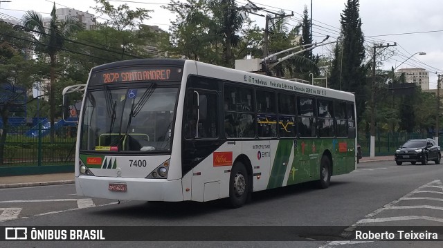 Metra - Sistema Metropolitano de Transporte 7400 na cidade de São Bernardo do Campo, São Paulo, Brasil, por Roberto Teixeira. ID da foto: 7228538.