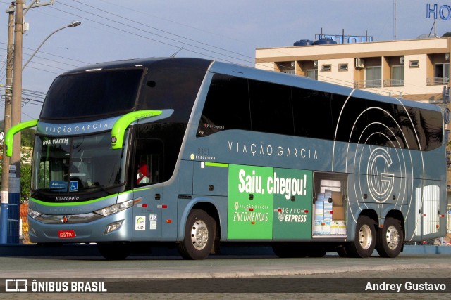 Viação Garcia 8451 na cidade de Balneário Camboriú, Santa Catarina, Brasil, por Andrey Gustavo. ID da foto: 7229724.