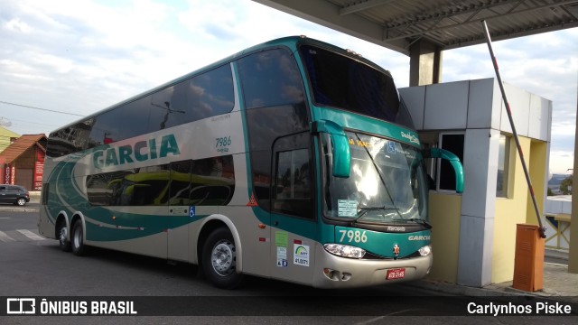 Viação Garcia 7986 na cidade de Ponta Grossa, Paraná, Brasil, por Carlynhos Piske. ID da foto: 7230493.