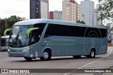 Viação Garcia 8215 na cidade de Curitiba, Paraná, Brasil, por Flavio Rodrigues Silva. Número da foto: #7229199.