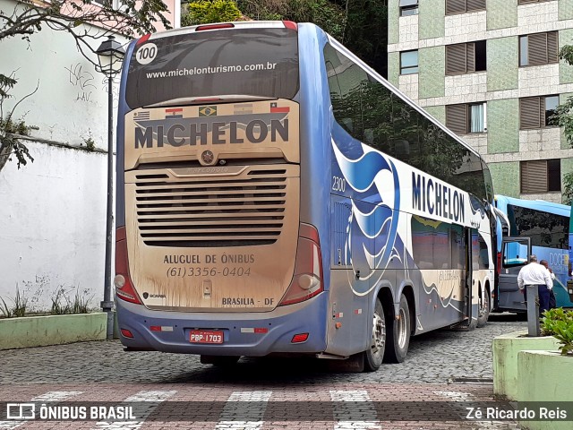 Michelon Turismo 2300 na cidade de Petrópolis, Rio de Janeiro, Brasil, por Zé Ricardo Reis. Número da foto: #7234142.